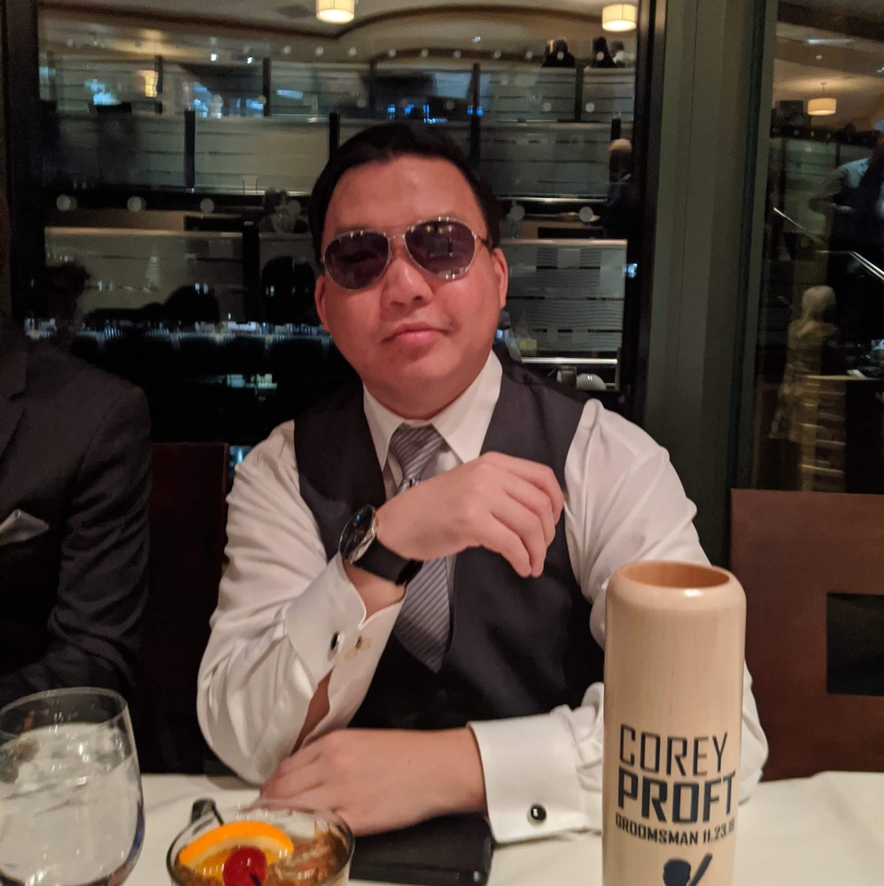 Meet your Posher, Corey
